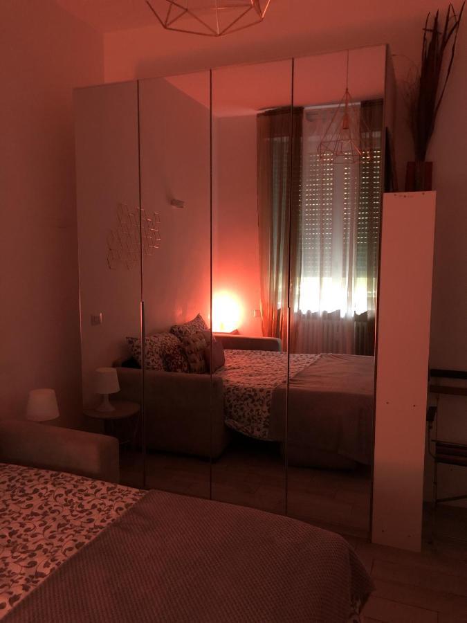 Appartement Joy House -central Near Metro Arco Della Pace Brera-entire Perfect For Work & Play, Nightlife With Ac & Fast Wifi Welcome To The Cool Joy House! Milan