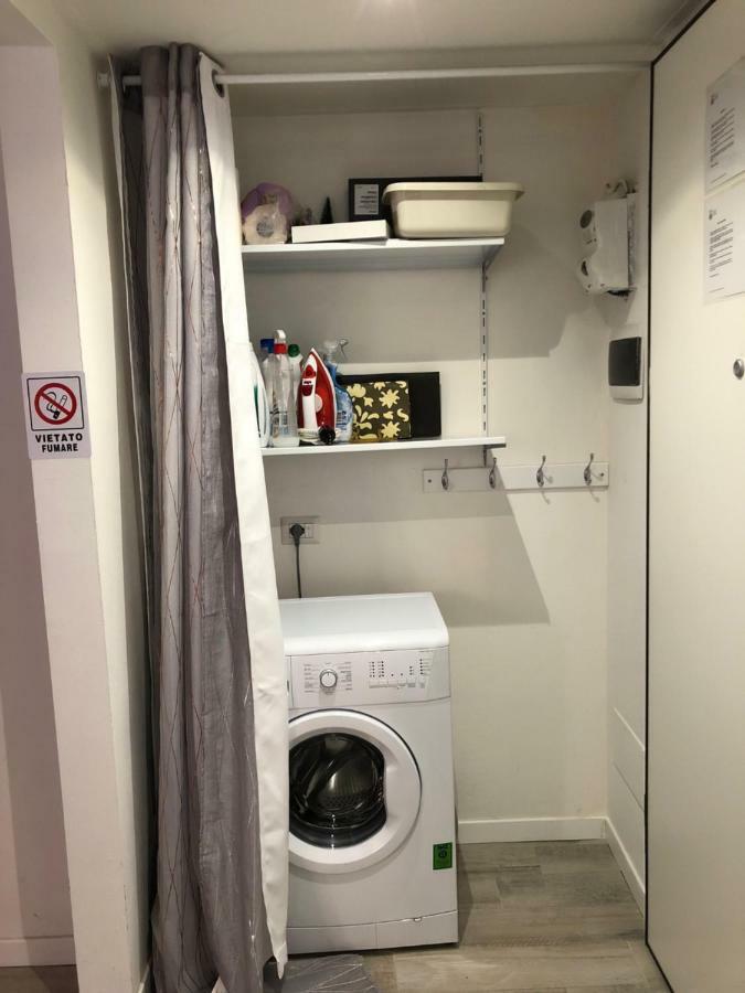 Joy House -central Near Metro Arco Della Pace Brera-entire Perfect For Work & Play, Nightlife With Ac & Fast Wifi Welcome To The Cool Joy House! Appartement