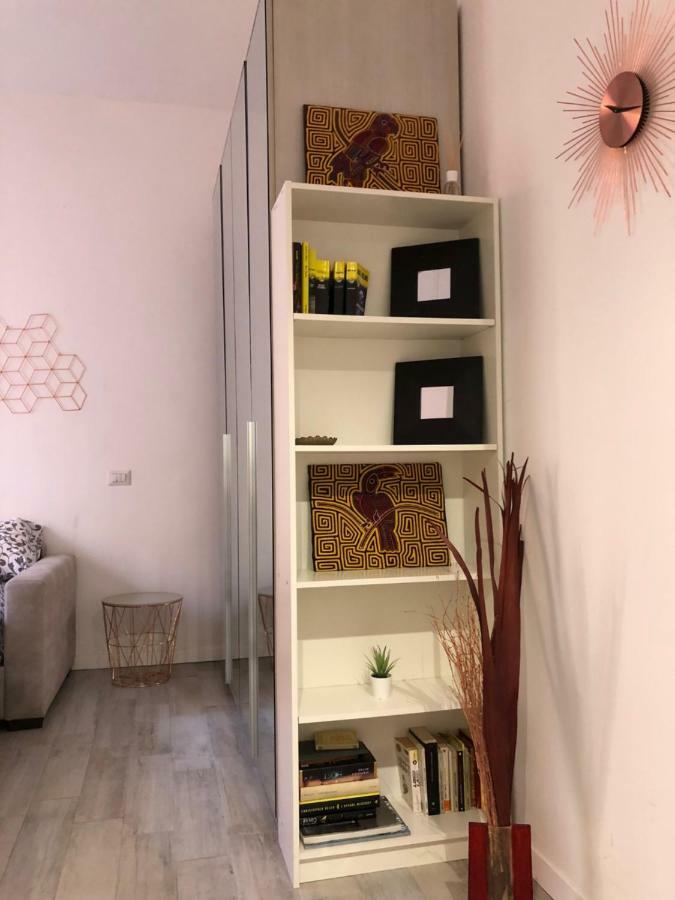 Joy House -central Near Metro Arco Della Pace Brera-entire Perfect For Work & Play, Nightlife With Ac & Fast Wifi Welcome To The Cool Joy House! Appartement